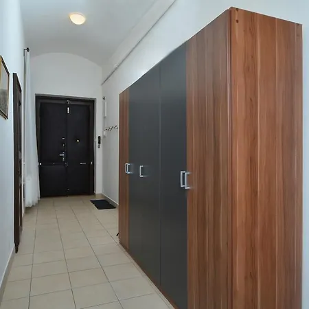 Amadeus Apartment